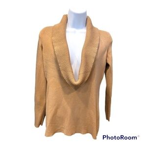 ✨Ann Taylor LOFT Camel Tan Cowl Neck Fall Sweater✨ Size Medium Petite✨EUC✨